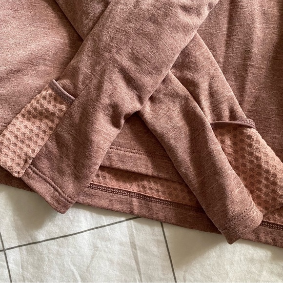 Nike Dri Fit Running Pull-over - Picture 2 of 5